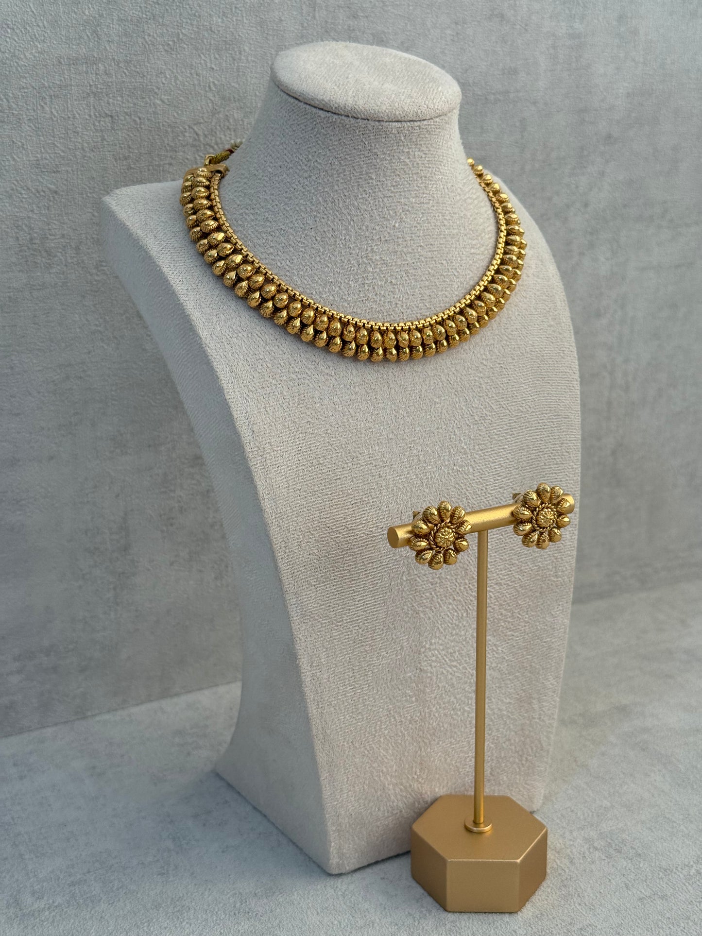 Ayura Designs Kanchan Set with Stud Earrings – Antique Gold Finish & Teardrop Detailing