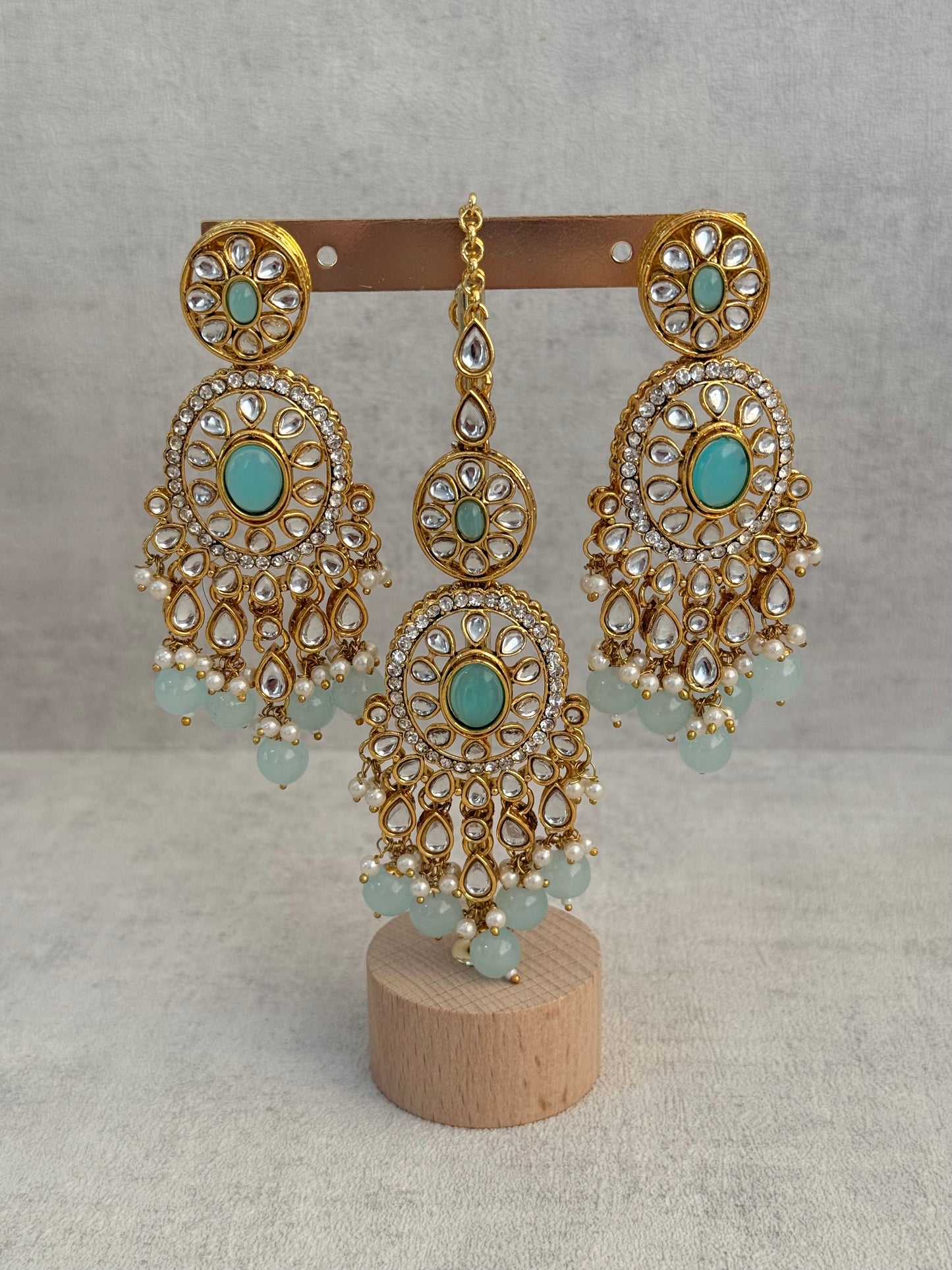 Ayura Designs Zara Set with Necklace, Earrings, Tikka & Passa – Antique Gold with Kundan Detailing & Aqua Blue Beads