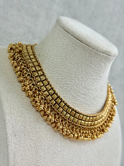 Ayura Designs Ranya Set – Antique Gold Necklace with Stud Earrings & Ghungroo Detailing