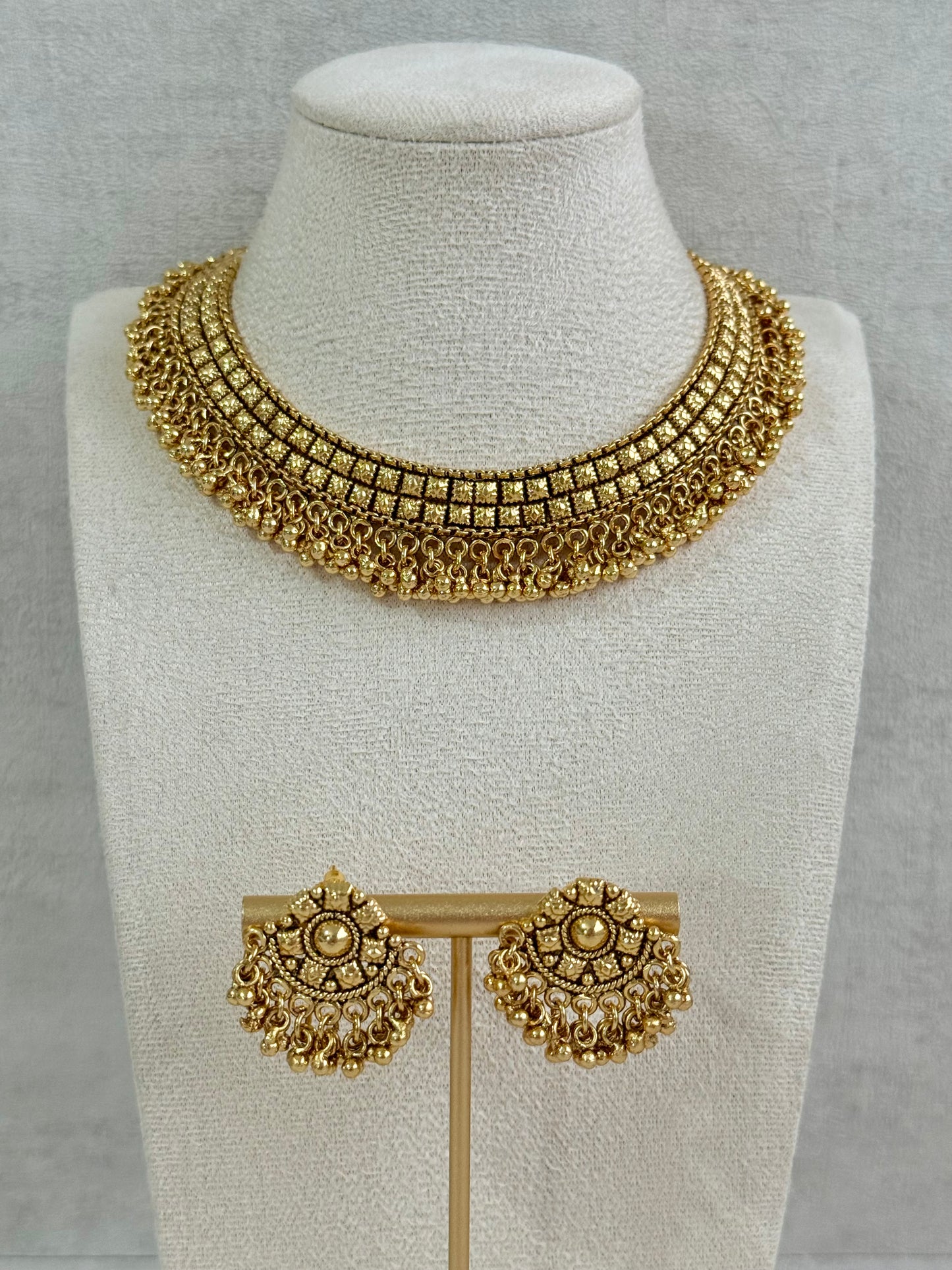 Ayura Designs Ranya Set – Antique Gold Necklace with Stud Earrings & Ghungroo Detailing