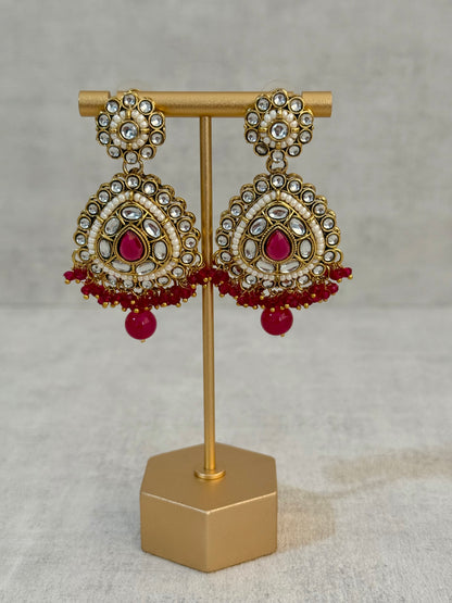 Ayura Designs Tehreem Set with Necklace, Earrings & Tikka – Mirror-Cut Stones, Fuchsia Beads & Antique Gold Finish
