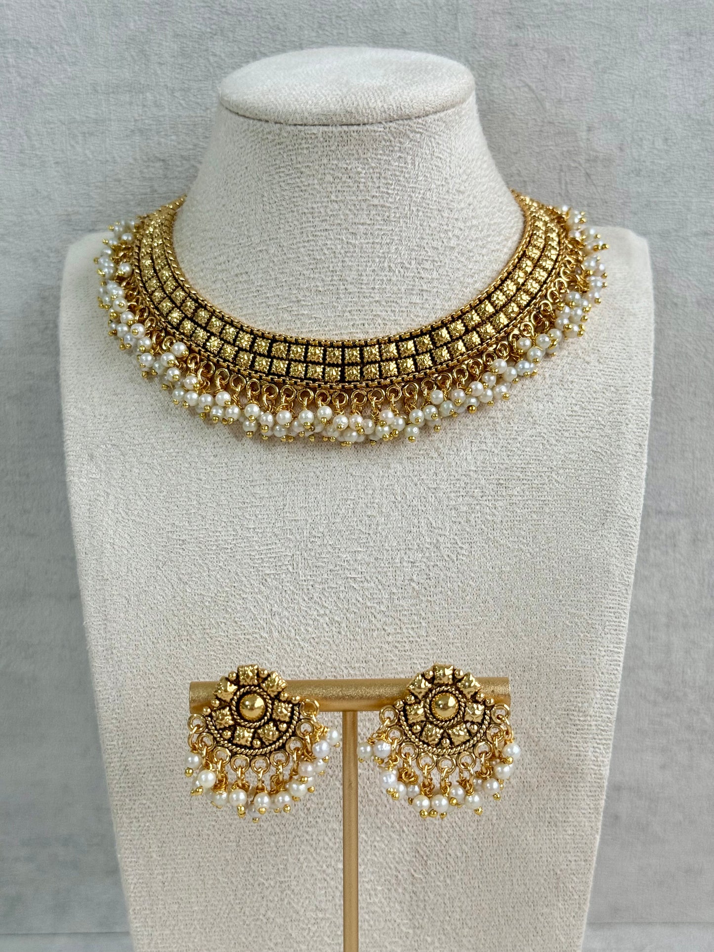 Ayura Designs Ranya Set – Antique Gold Necklace with Stud Earrings & Pearl Detailing