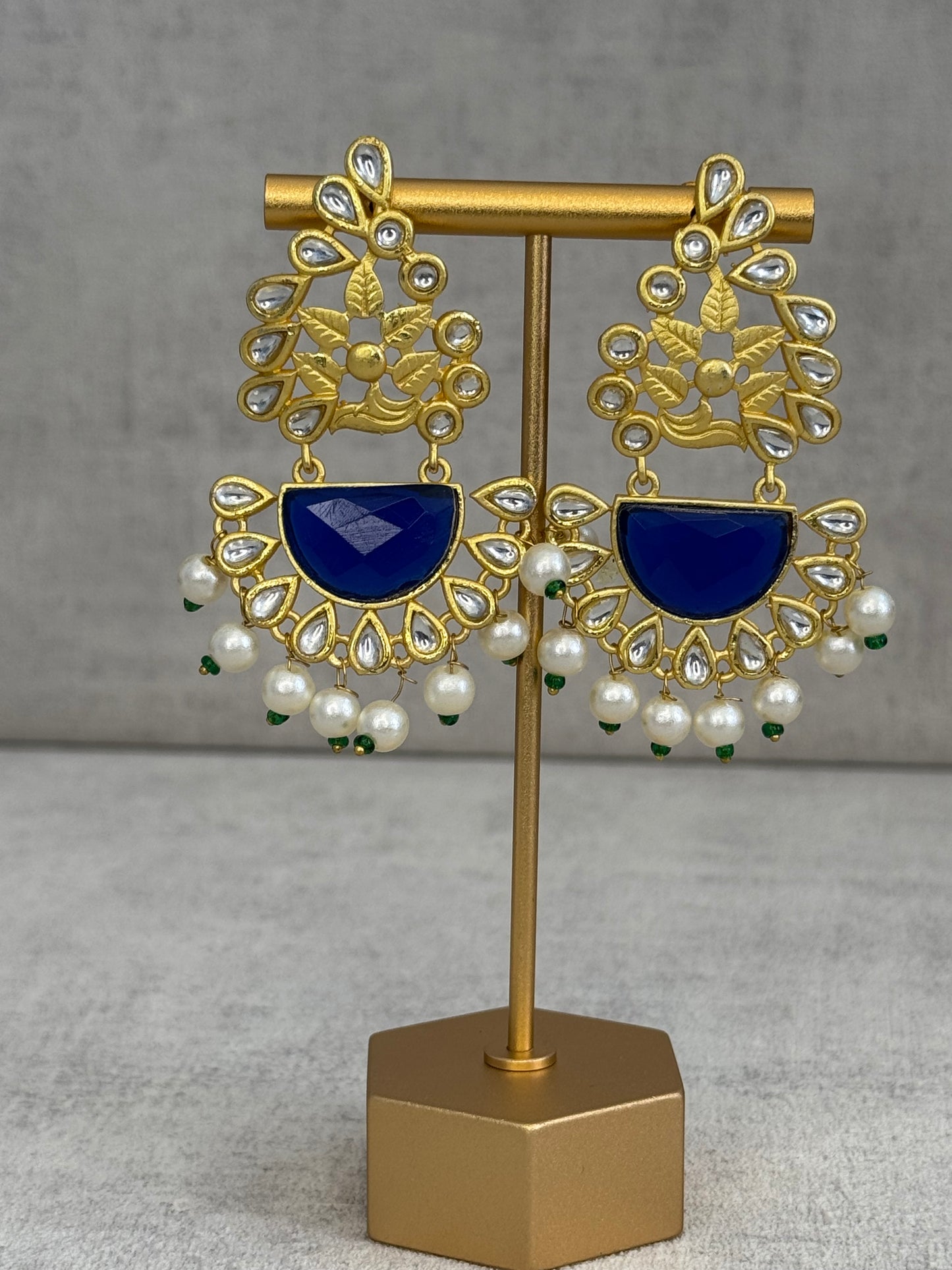 Ayura Designs Vaanya Earrings – Pastel Green Kundan & Pearl Earrings