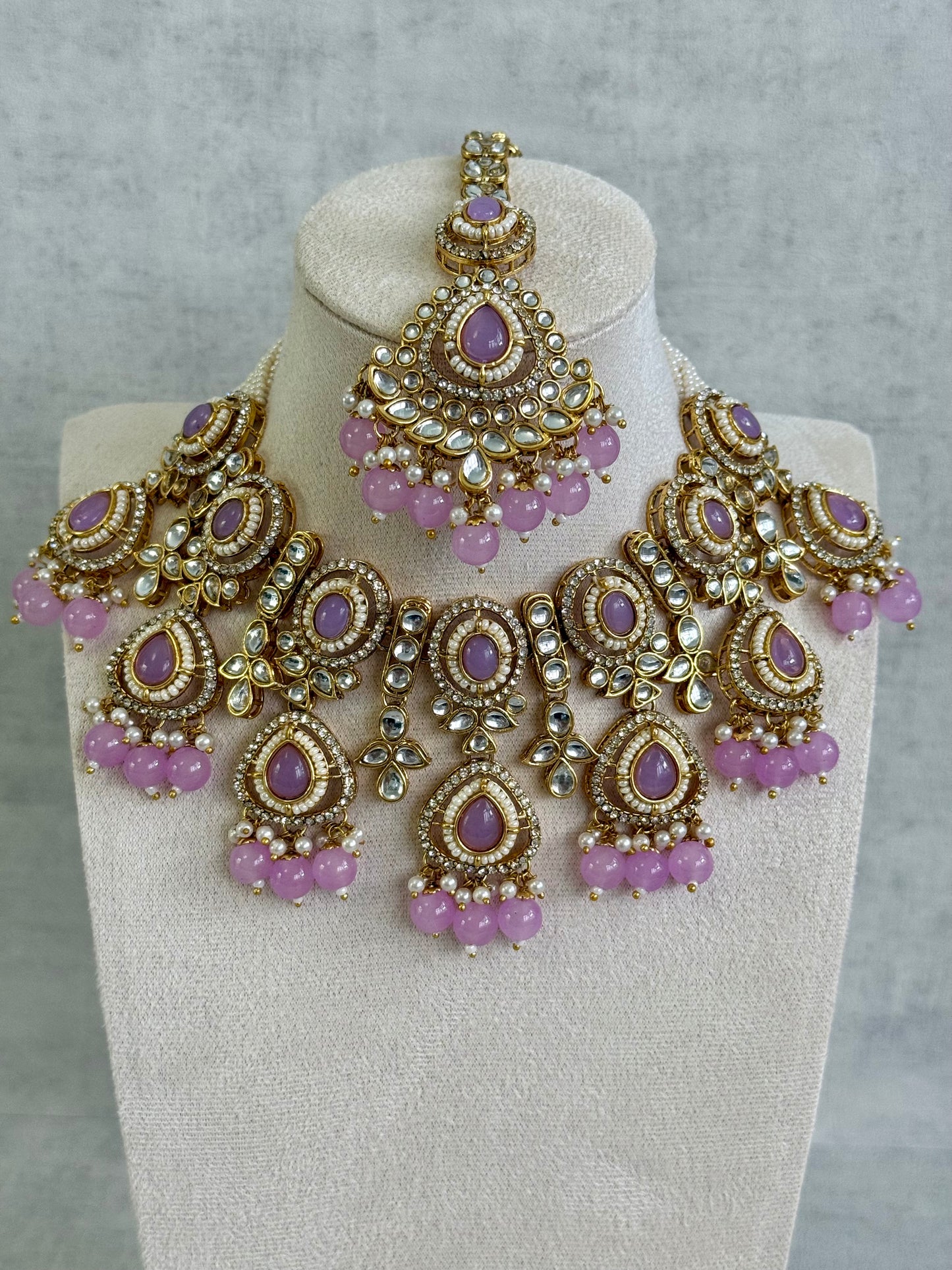Ayura Designs Janvi Set with Necklace, Earrings & Tikka – Kundan Detailing, Lilac Beads & Ivory Pearl Drops