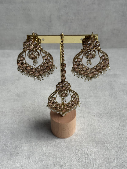 Ayura Designs Damini Tikka Set – Mirror-Cut Champagne Kundan Earrings & Tikka with Pearl Detailing