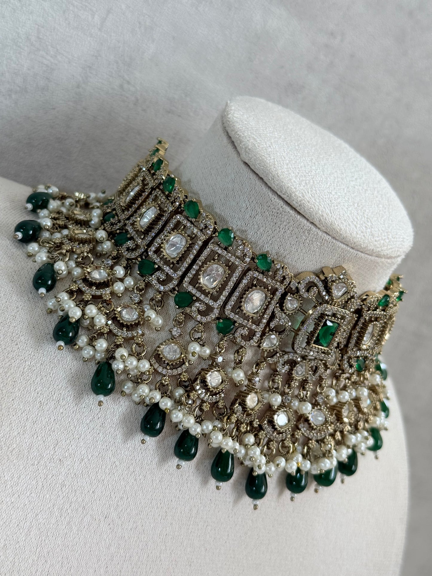 Ayura Designs Aisha Choker Set with Earrings & Tikka – Emerald Green Stones, Polki & Pearl Detailing