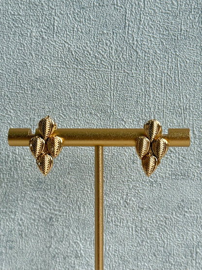 Ayura Designs Hiral Set – Necklace & Earrings with Antique Gold Leaf Motifs