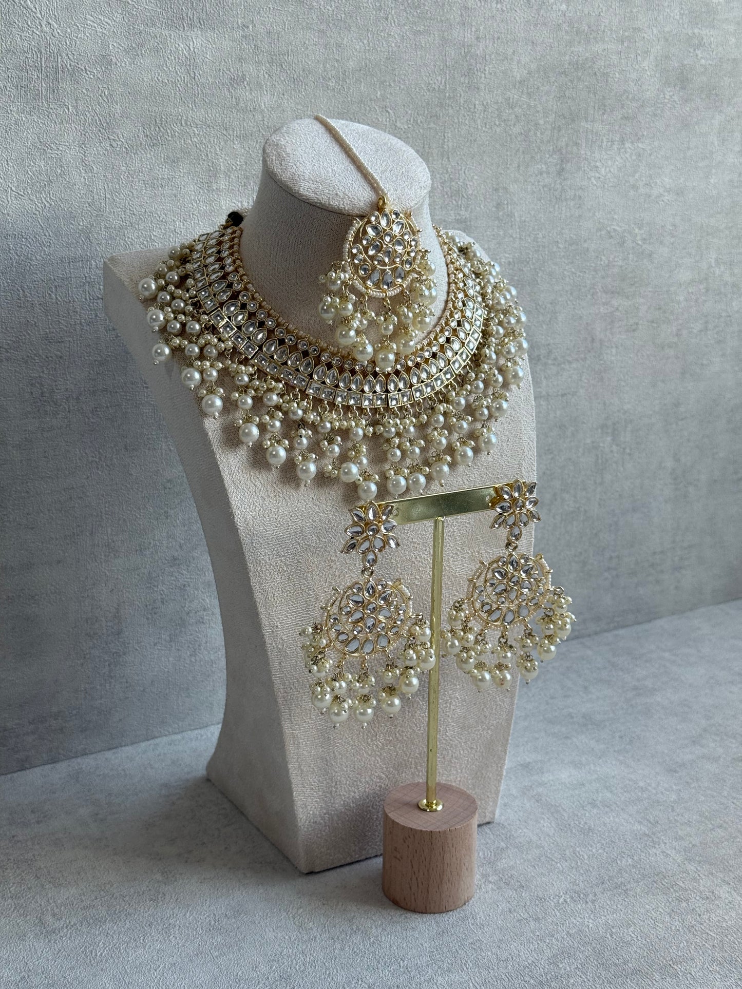 Ayura Designs Fakhra Set with Necklace, Earrings & Tikka – Mirror-Cut Stones, Pearl Detailing & Gold Finish