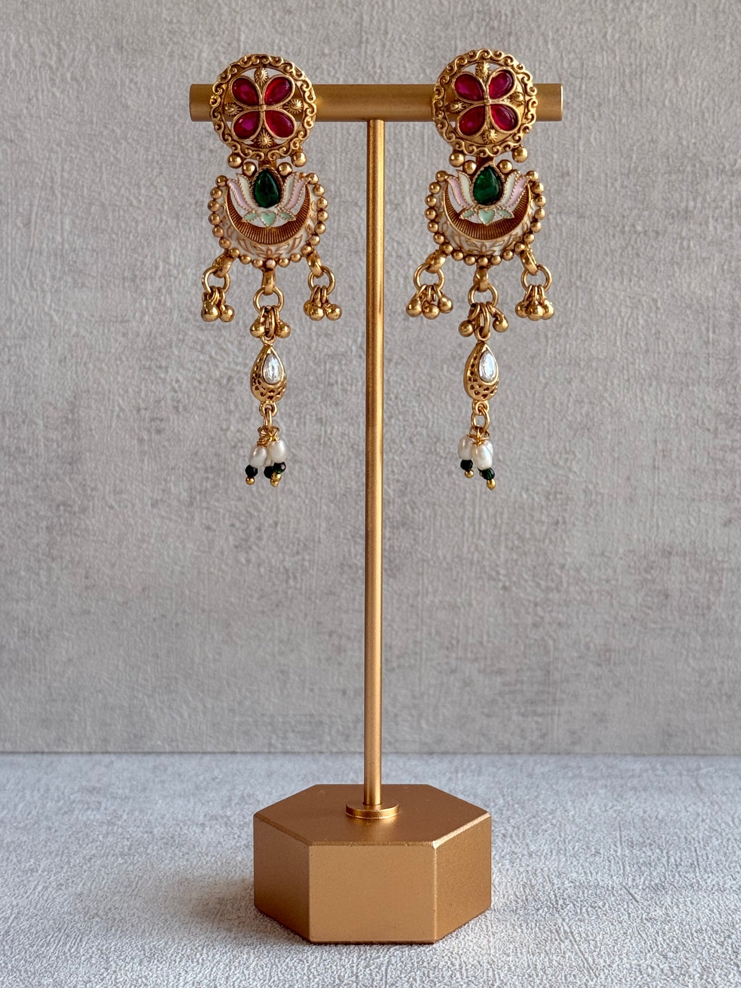 Ayura Designs Aavya Necklace Set – Blush Pink & Emerald Green Kundan Meenakari Design
