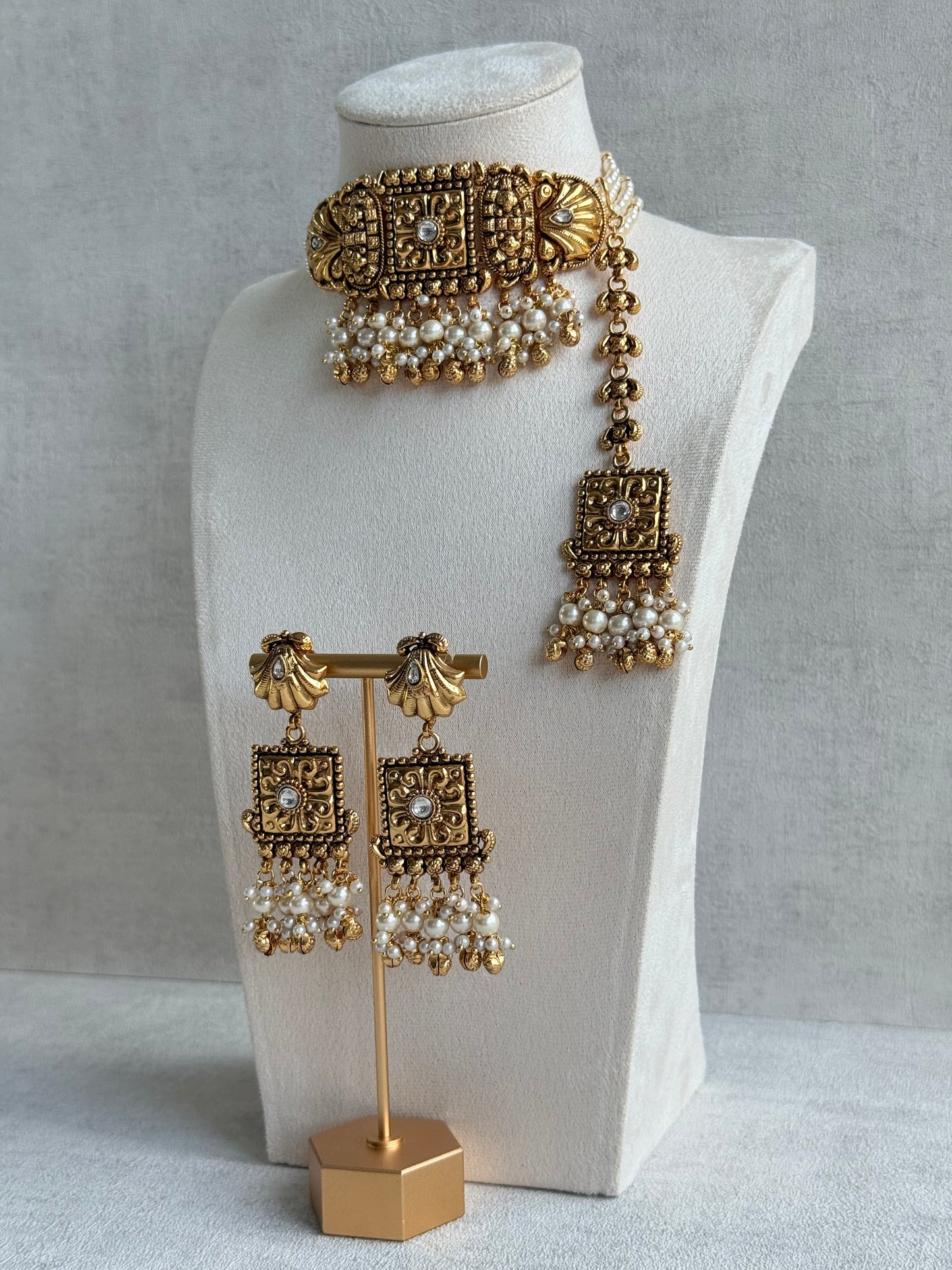 Ayura Designs Nabila Choker Set with Earrings & Tikka – Antique Gold Finish, Sea Shell Detailing, Pearls & Ghungroos