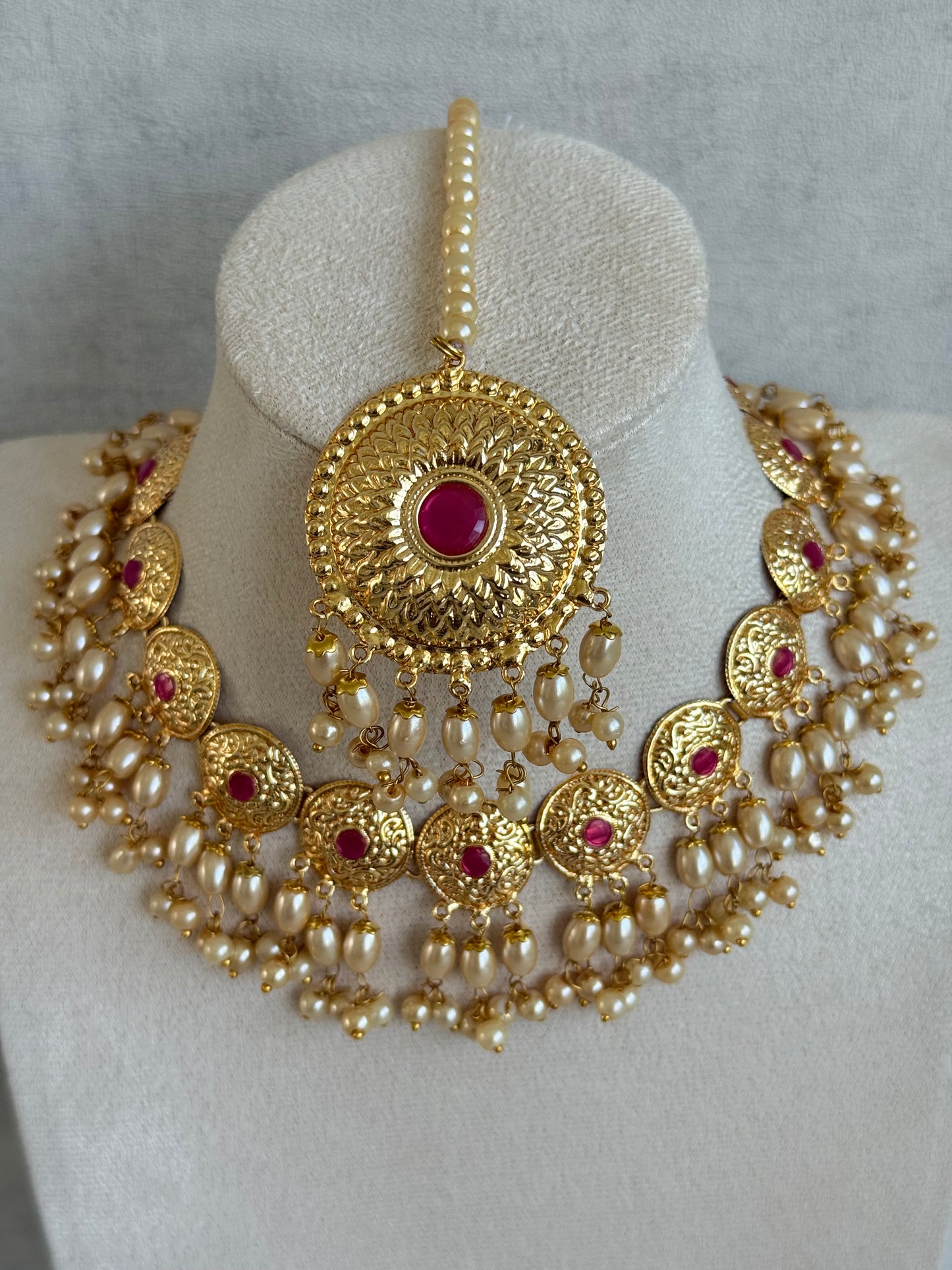 Ayura Designs Jyoti Set with Earrings & Tikka – Gold Disc Necklace with Ruby Pink & Pearl Detailing