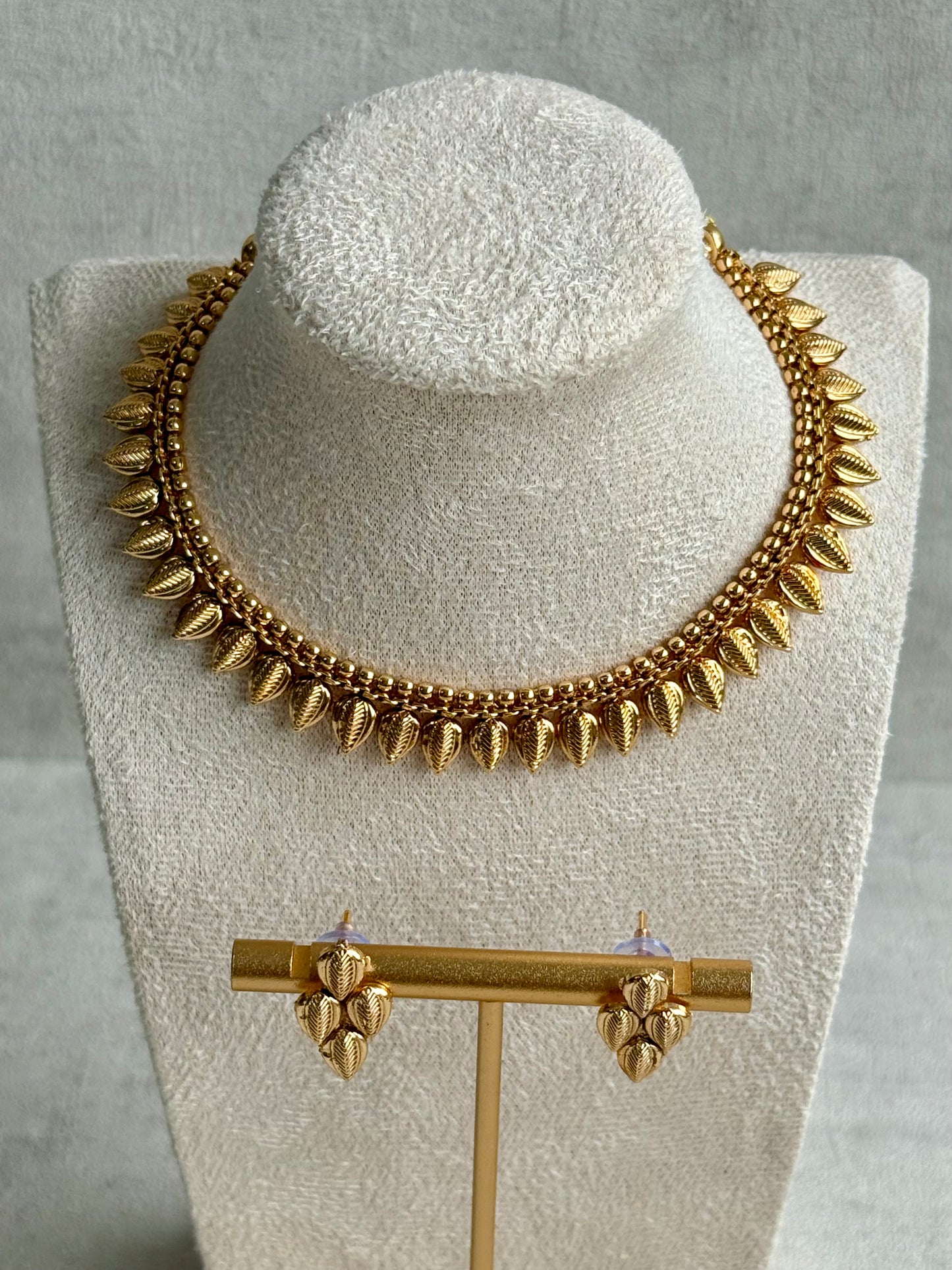 Ayura Designs Hiral Set – Necklace & Earrings with Antique Gold Leaf Motifs