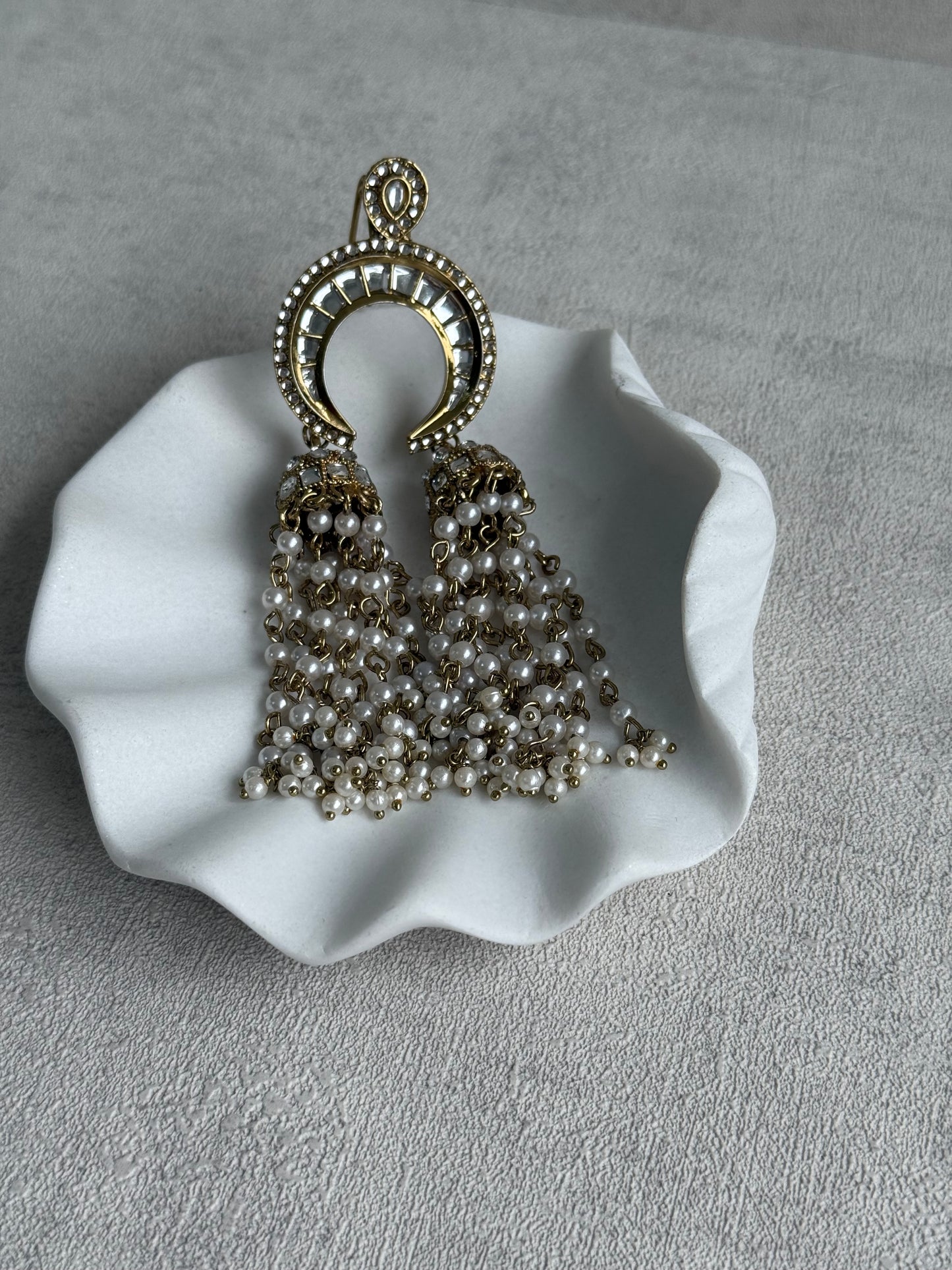 Ayura Designs Chand Hair Brooch – Crescent Polki Design with Pearl Tassels & Antique Gold Finish