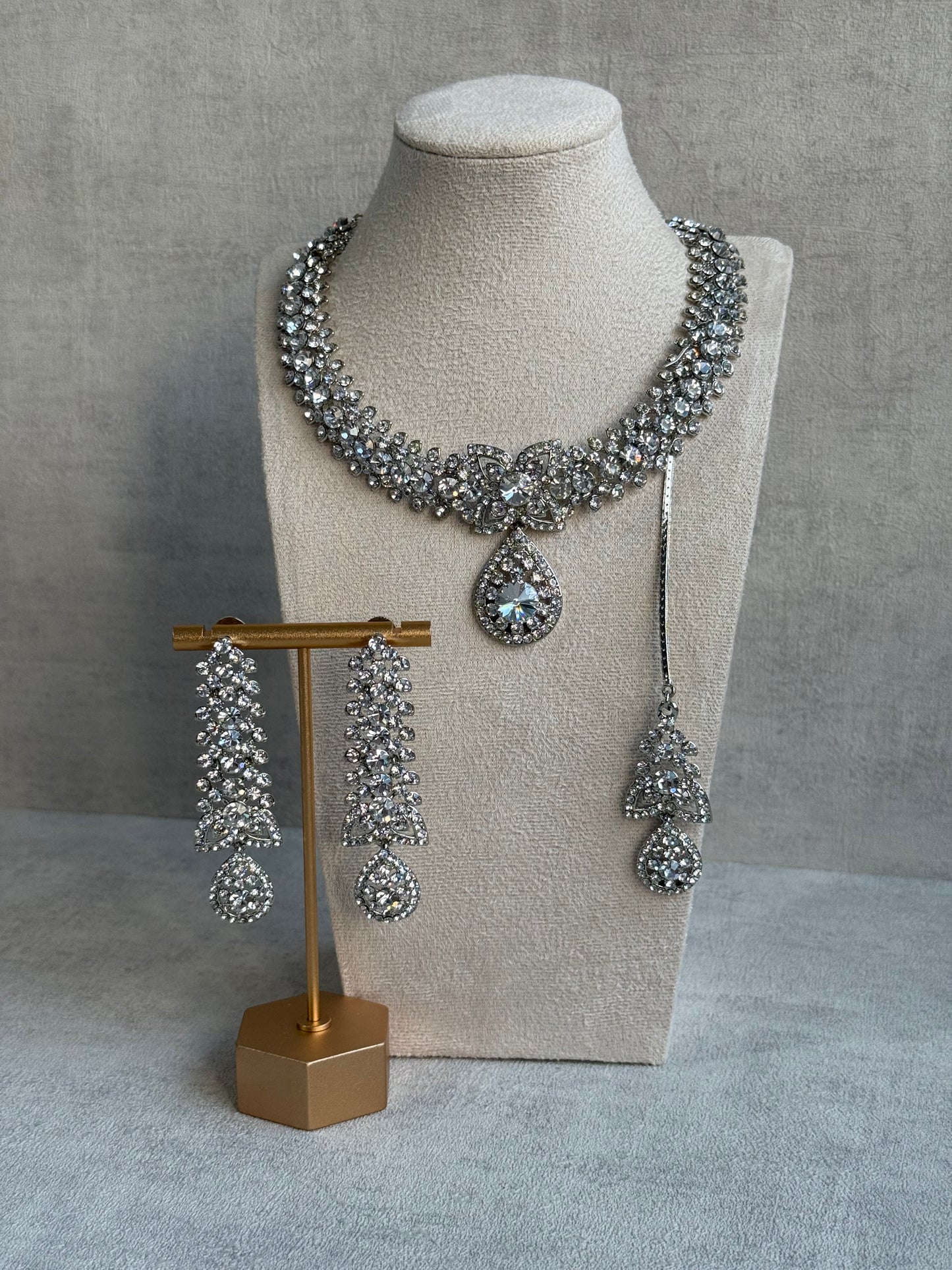 Ayura Designs Falaq Set with Necklace, Earrings & Tikka – Silver Finish with Diamond-Cut Crystals