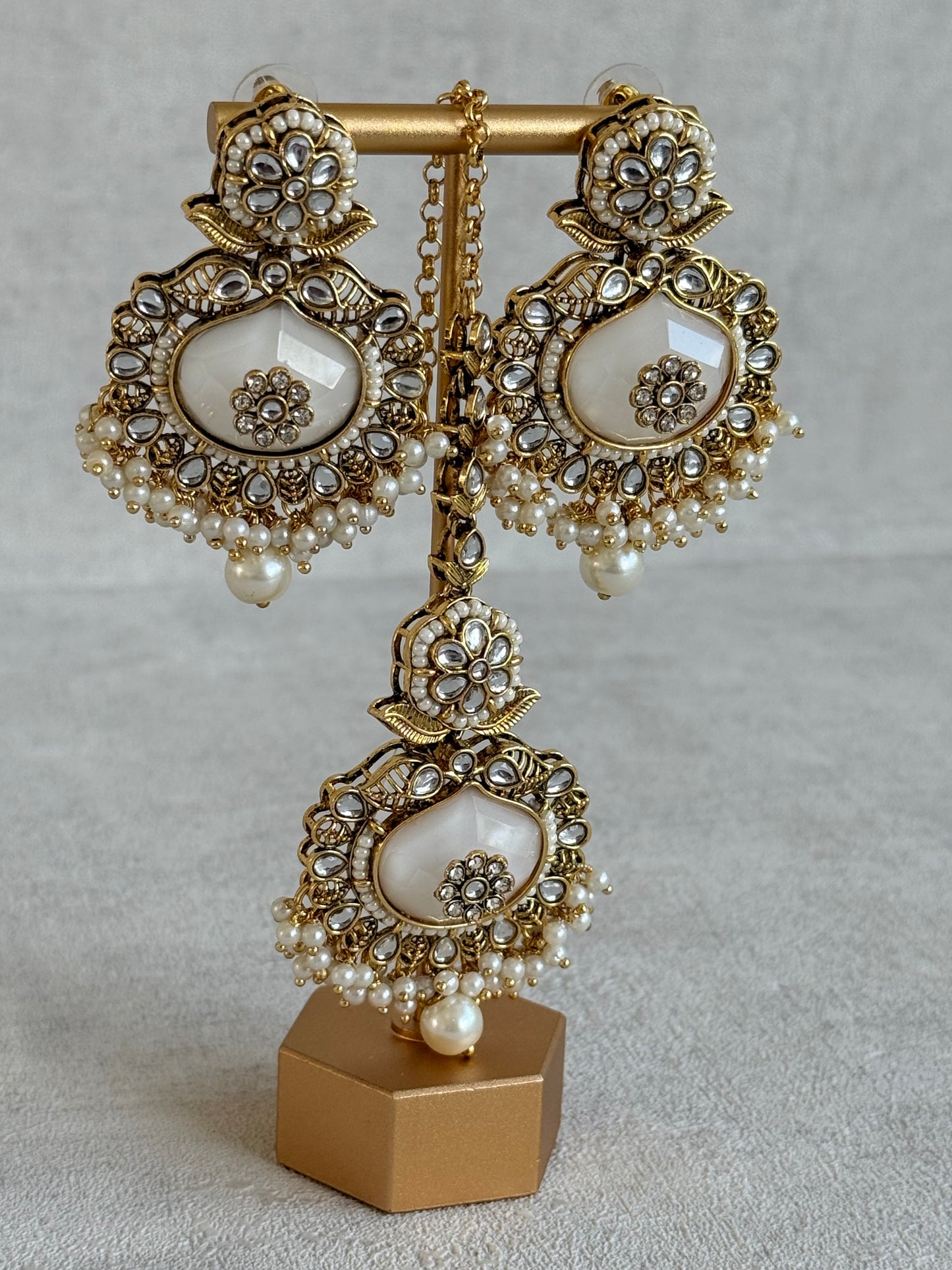 Ayura Designs Asra Tikka Set with Earrings – Ivory Stone, Kundan & Pearl Detailing