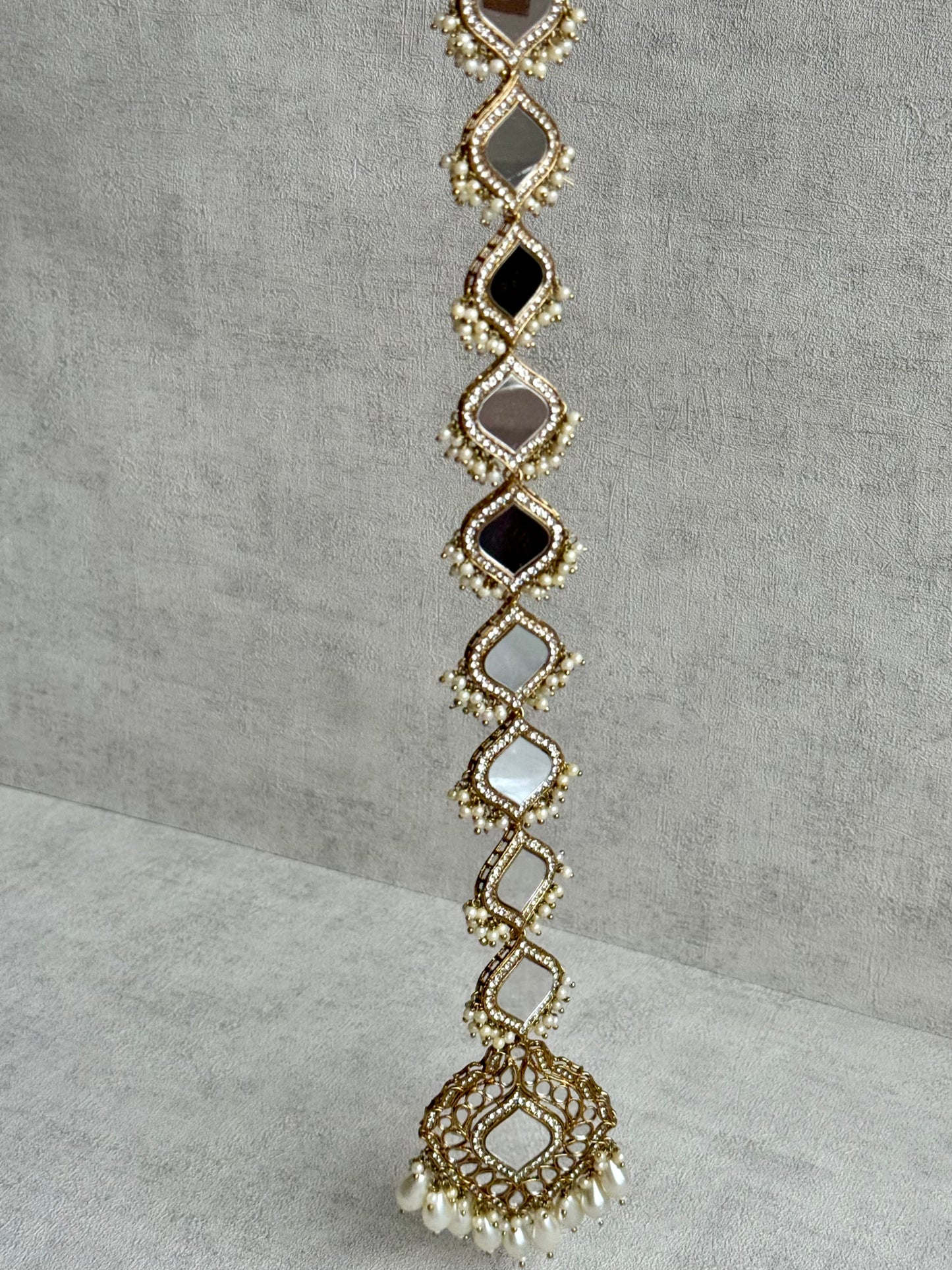 Ayura Designs Sheesh Parandi – Mirror-Cut Panels with Pearl Clusters & Antique Gold Finish