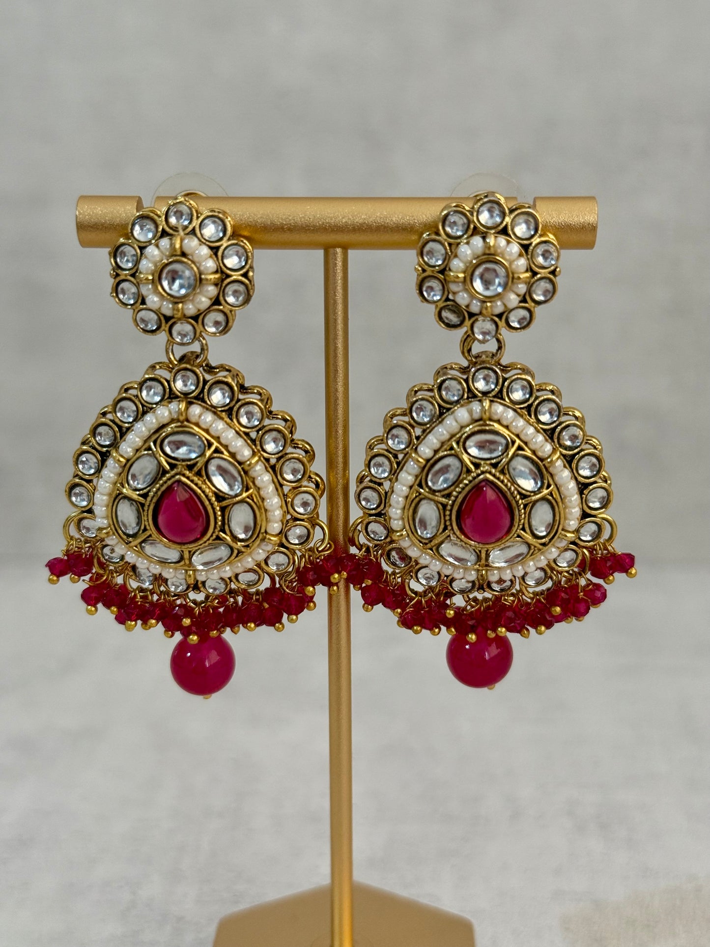 Ayura Designs Tehreem Set with Necklace, Earrings & Tikka – Mirror-Cut Stones, Fuchsia Beads & Antique Gold Finish