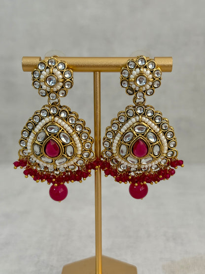 Ayura Designs Tehreem Set with Necklace, Earrings & Tikka – Mirror-Cut Stones, Fuchsia Beads & Antique Gold Finish
