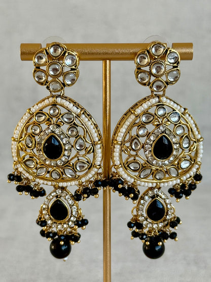 Ayura Designs Zarmeen Choker Set with Earrings & Tikka – Mirror-Cut Stones, Antique Gold Finish and Black Beads