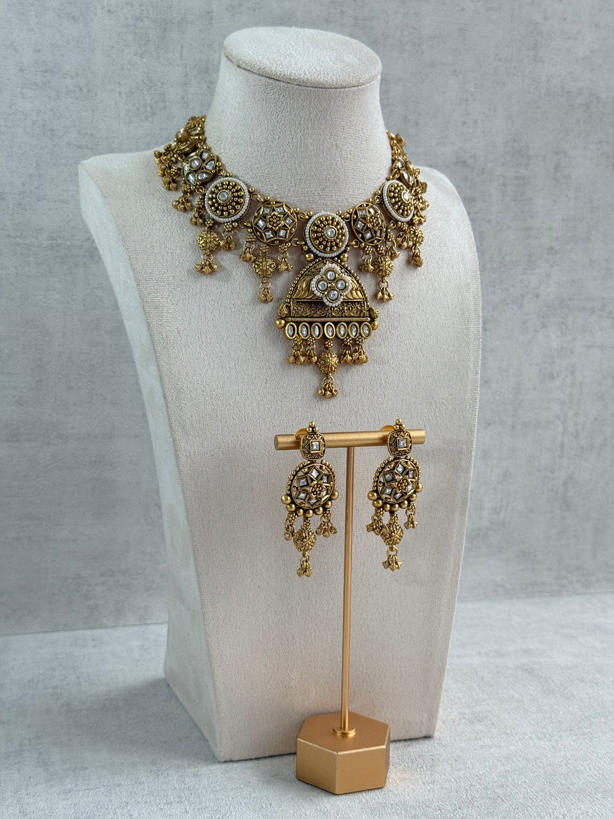 Ayura Designs Kriti Necklace Set with Earrings – Antique Gold Kundan Design with Ivory Pearls & Ghungroo Detailing