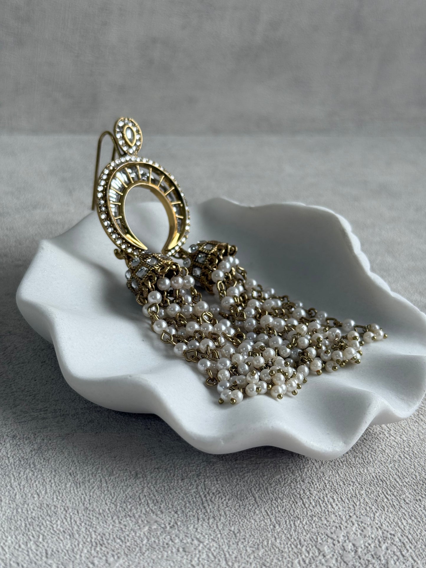 Ayura Designs Chand Hair Brooch – Crescent Polki Design with Pearl Tassels & Antique Gold Finish