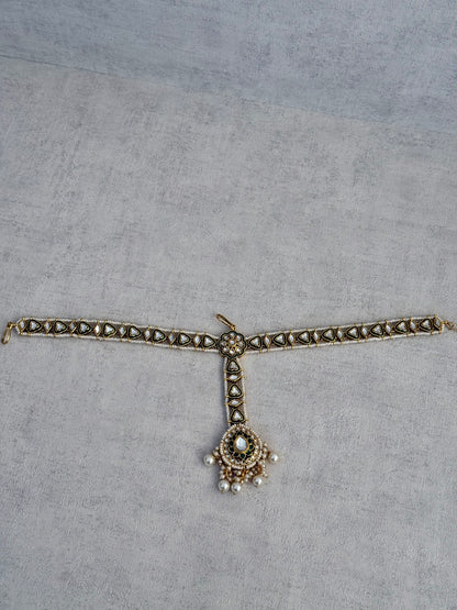 Ayura Designs Kassu Tikka Sheeshphool – Kundan & Green Enamel Headpiece with Pearl Drops