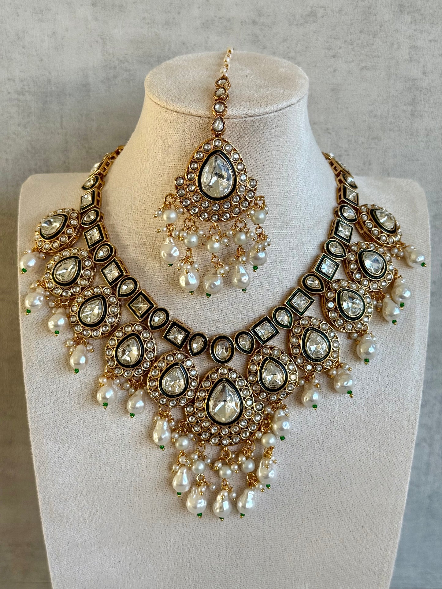 Ayura Designs Ishyat Set with Necklace, Earrings & Tikka – Kundan Detailing, Ivory Pearl Drops