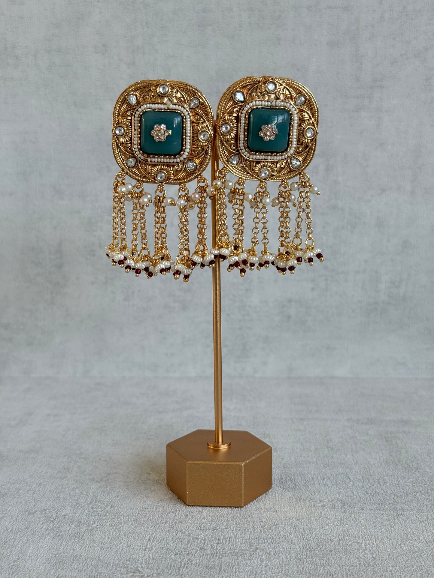 Ayura Designs Gunjal Earrings – Sage Green Chain Drop Studs with Kundan & Bead Detailing