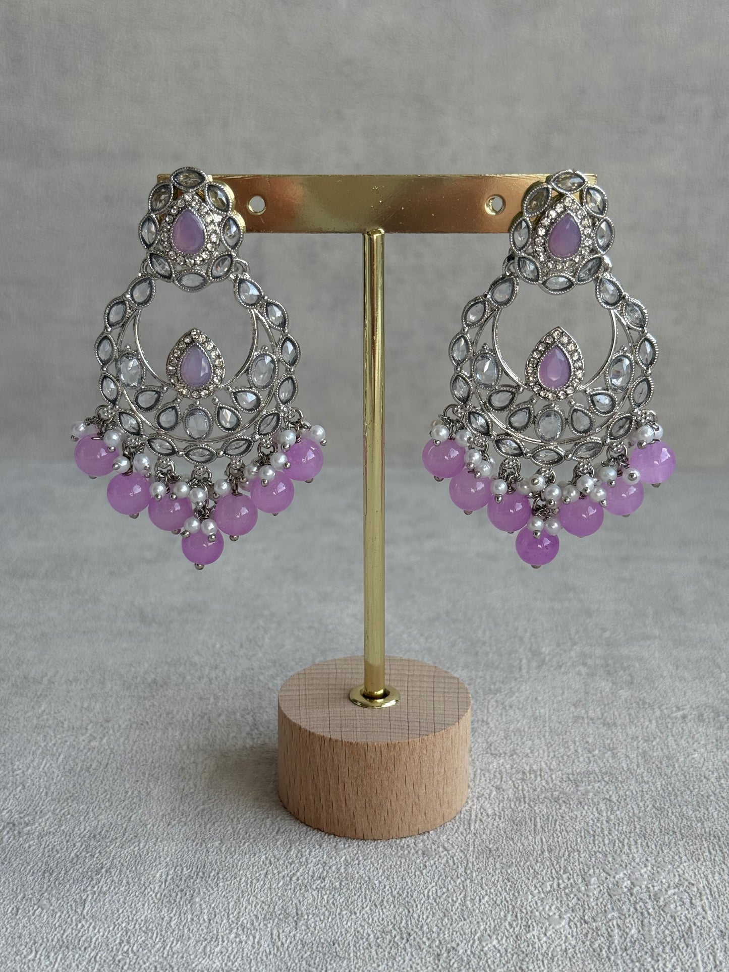 Ayura Designs Eknoor Set – Necklace, Tikka & Earrings with Lavender Beads, Pearls and Silver Finish