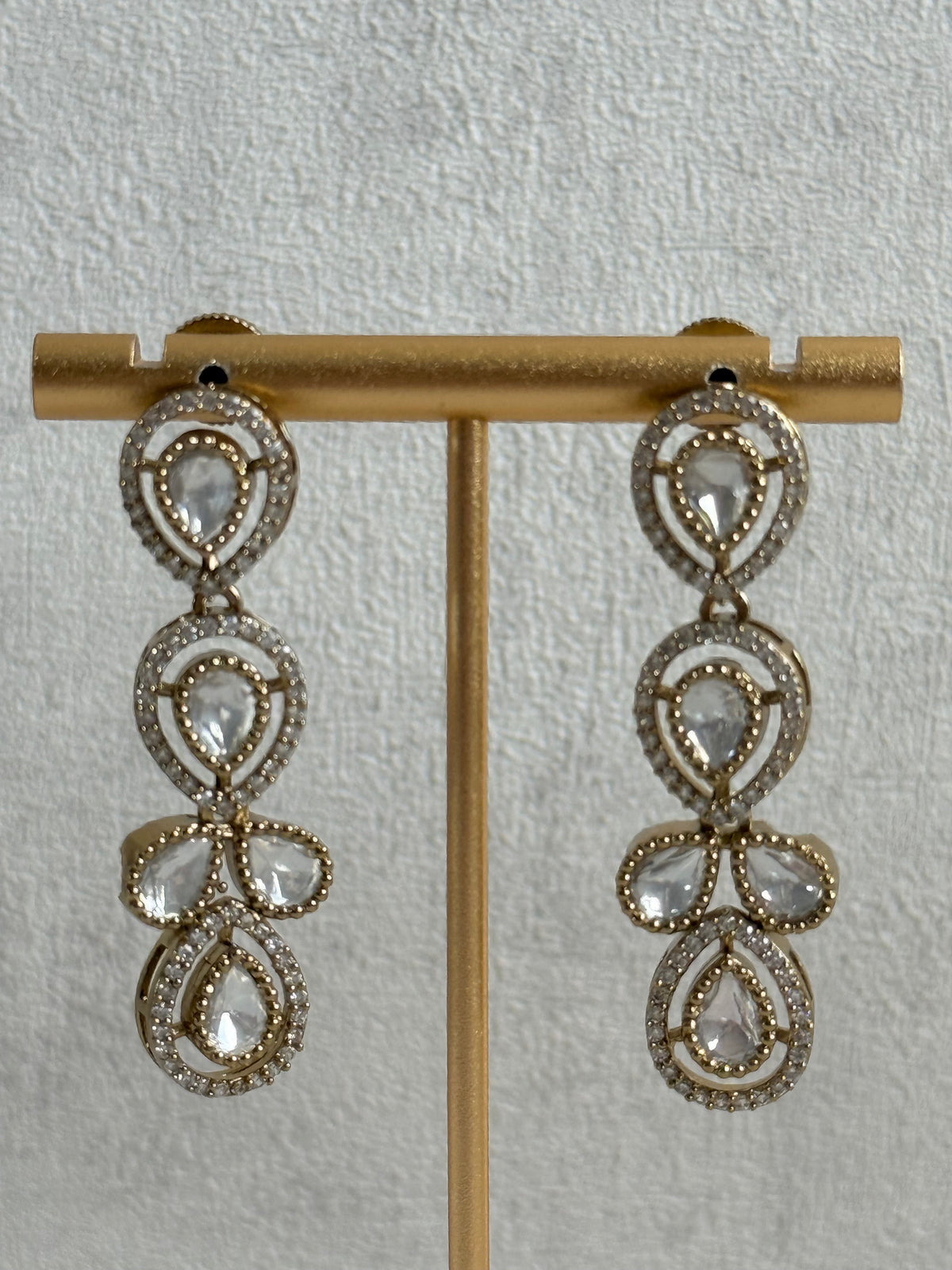 Ayura Designs Bianca Necklace Set with Earrings – Kundan, Crystals & Gold Finish