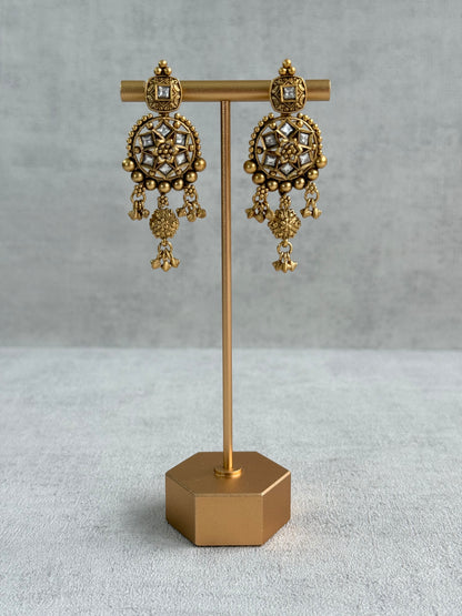 Ayura Designs Kriti Necklace Set with Earrings – Antique Gold Kundan Design with Ivory Pearls & Ghungroo Detailing