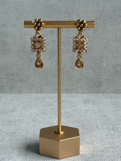 Ayura Designs Yashna Set – Necklace & Earrings with Champagne Kundan and Pearl Detailing in Antique Gold Finish