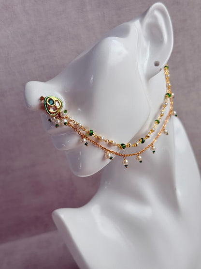 Ayura Designs Fakira Nose Ring – Kundan-Style Detailing with Emerald & Pearl Chain