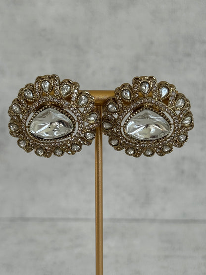 Ayura Designs Riva Set with Necklace, Studs & Tikka – All-Mirror Stones in Antique Gold