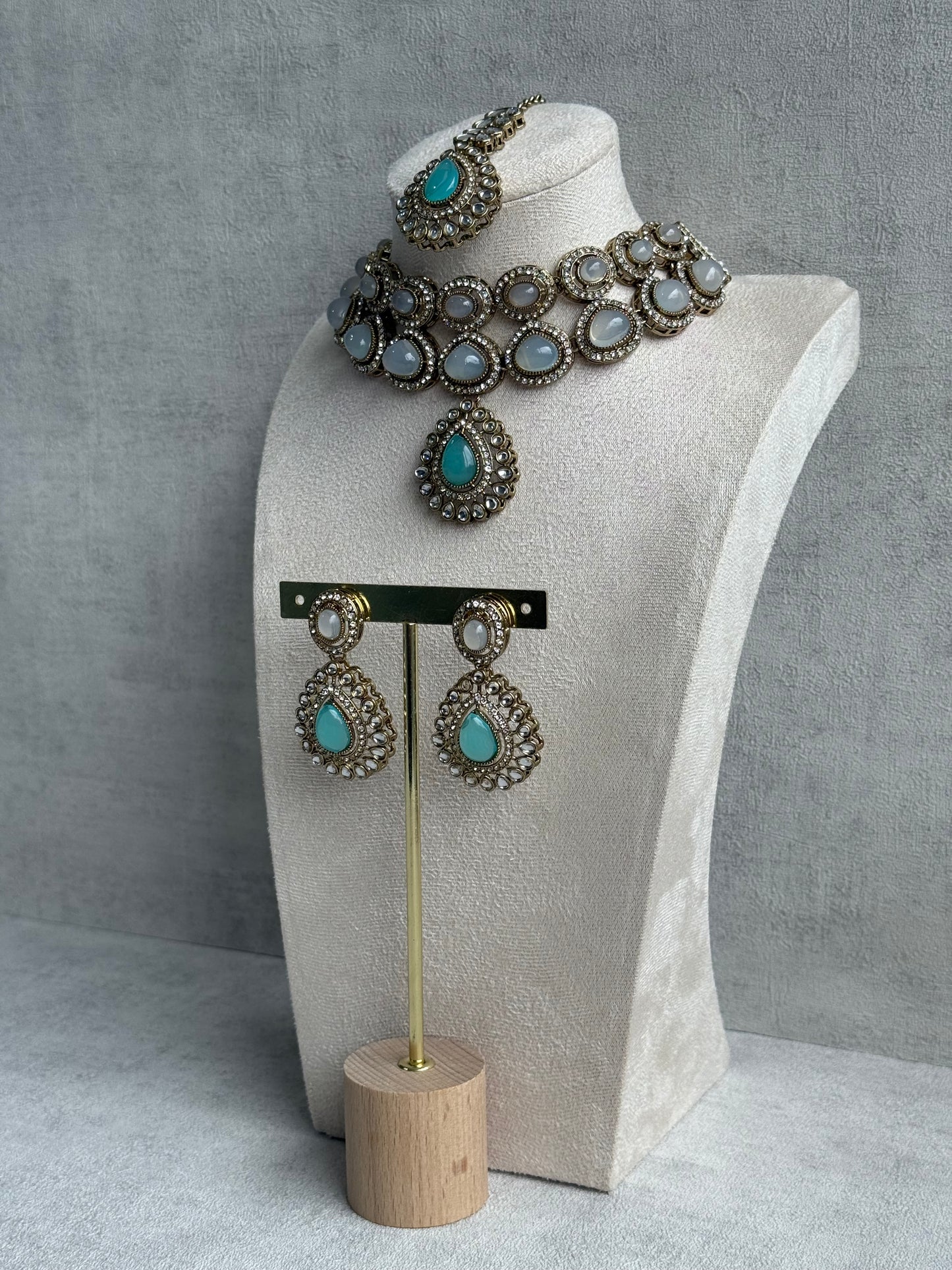 Ayura Designs Tamara Set with Necklace, Earrings & Tikka – Aqua & Opal Stones with Kundan Detailing in Antique Gold Finish