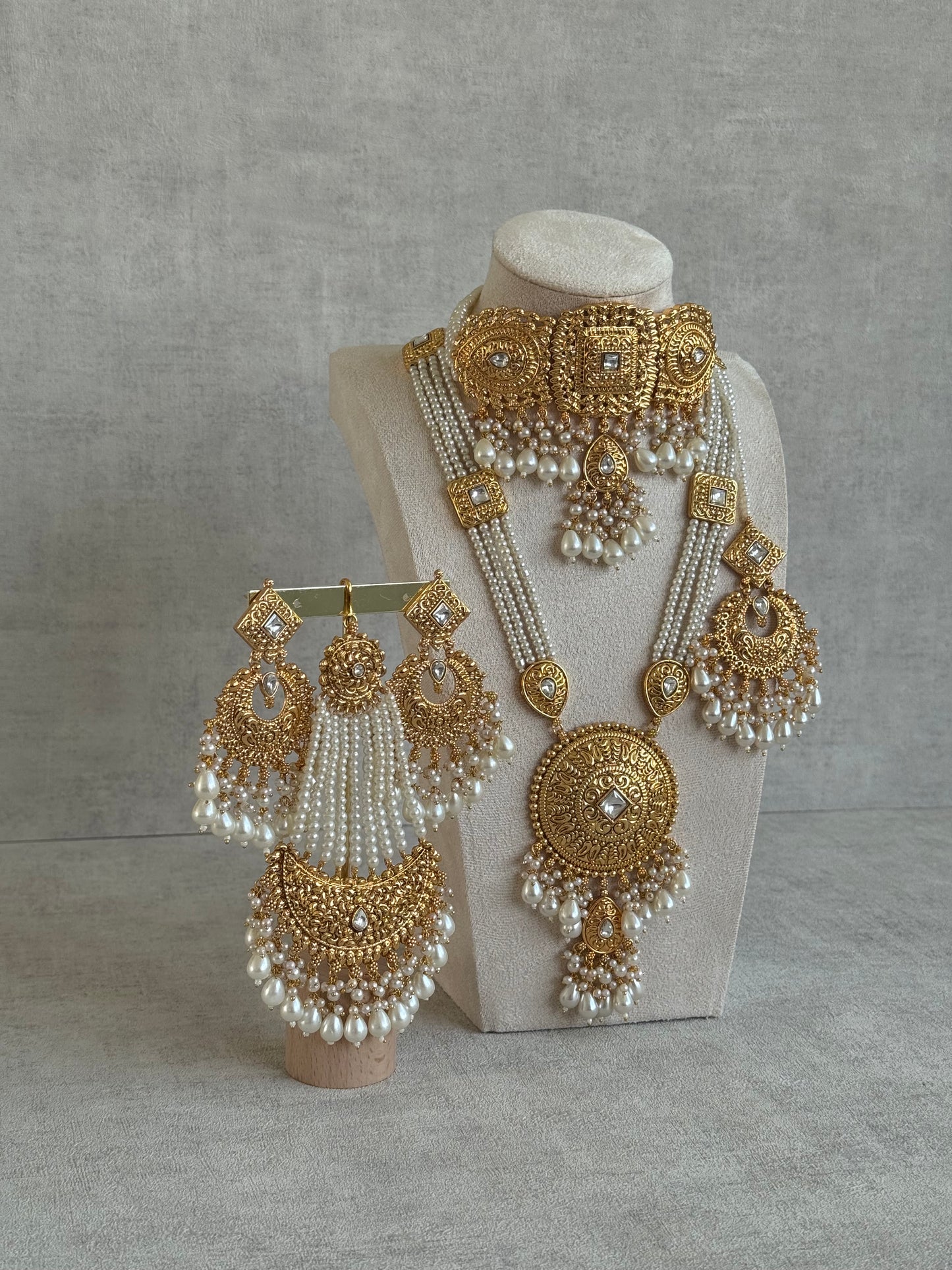 Ayura Designs Mannat Bridal Set with Choker, Haar, Earrings, Tikka & Passa – Ivory Pearls & Antique Gold Finish