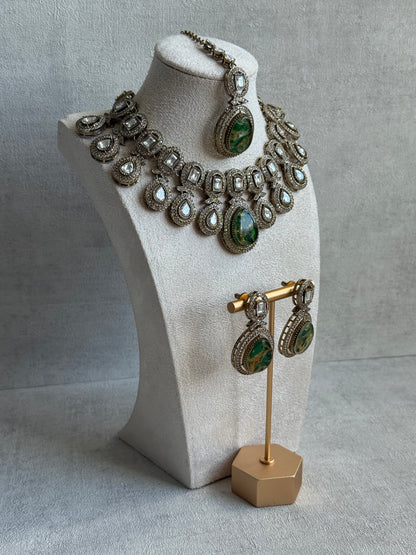 Ayura Designs Aurora Set with Earrings & Tikka – Emerald Green Stone & Mirror-Cut Accents in Antique Gold Finish