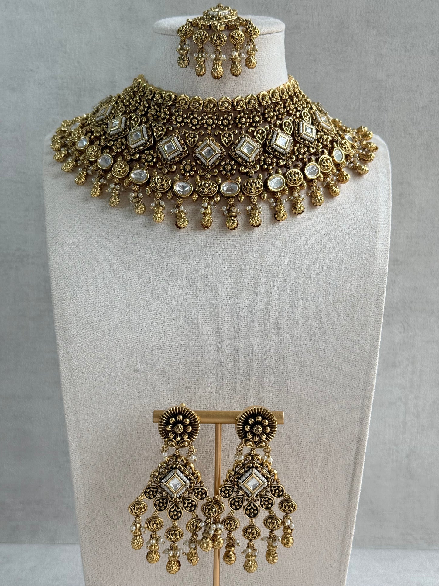 Ayura Designs Ehsaas Bridal Set with Earrings & Tikka – Kundan Stones, Pearls in Antique Gold Finish