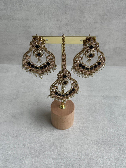 Ayura Designs Damini Tikka Set – Mirror-Cut Kundan Earrings & Tikka with Black Enamel and Pearl Detailing