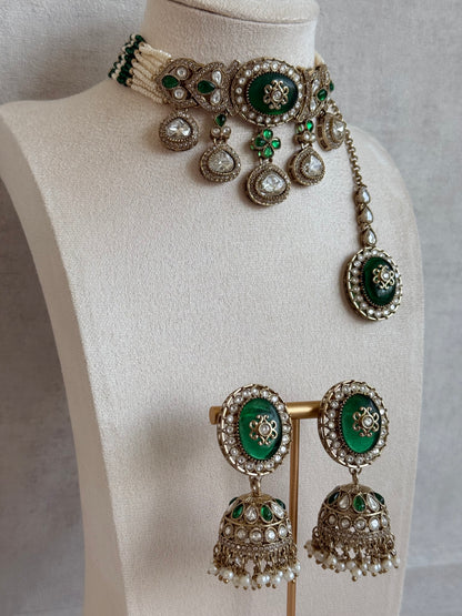 Ayura Designs Myra Choker Set with Earrings & Tikka – Emerald Green Kundan & Pearl Detailing