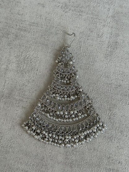 Ayura Designs Nia Jhoomar Passa – Antique Silver with Mirror-Cut Stones & Pearl Fringe Detailing