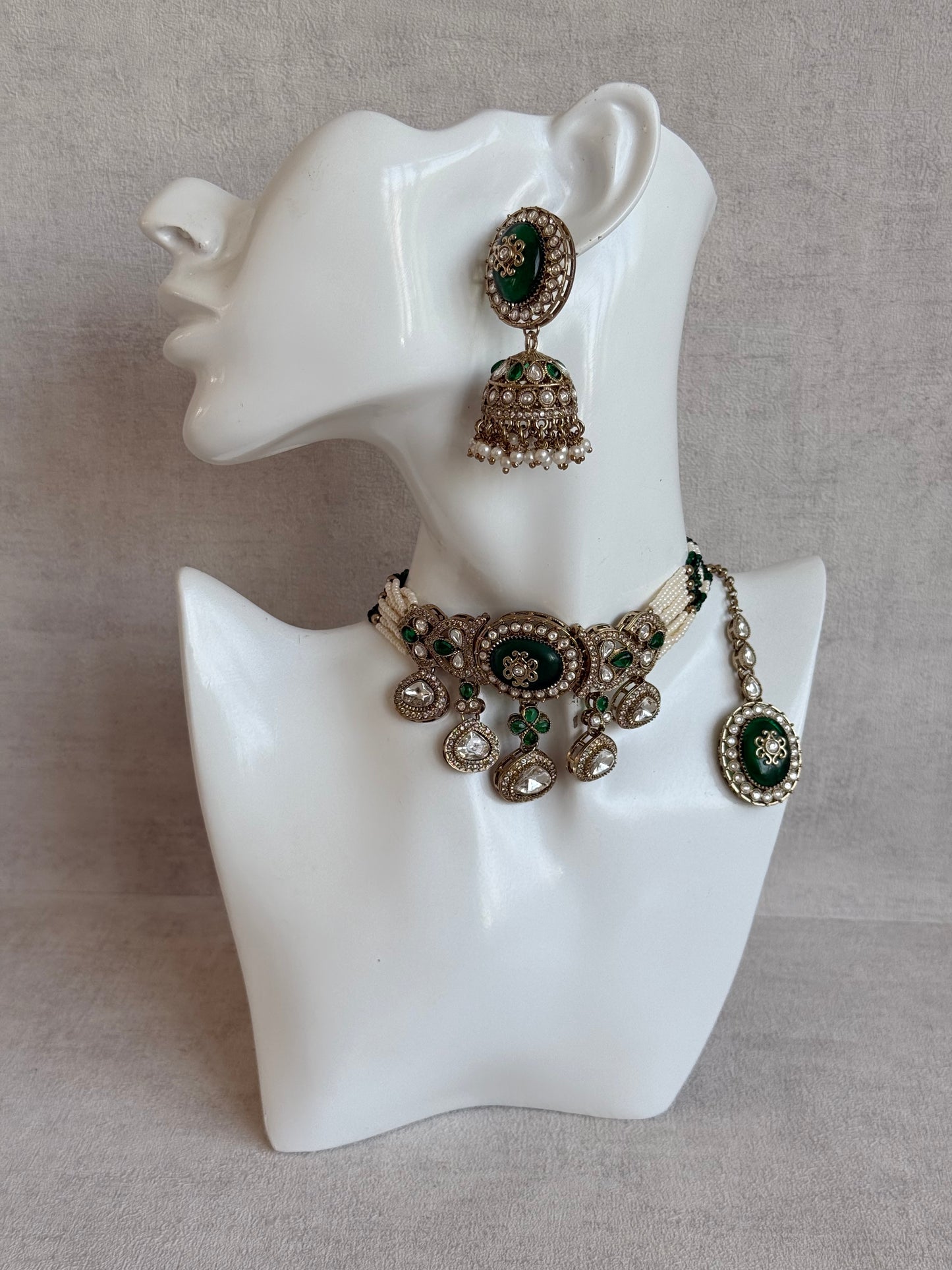 Ayura Designs Myra Choker Set with Earrings & Tikka – Emerald Green Kundan & Pearl Detailing