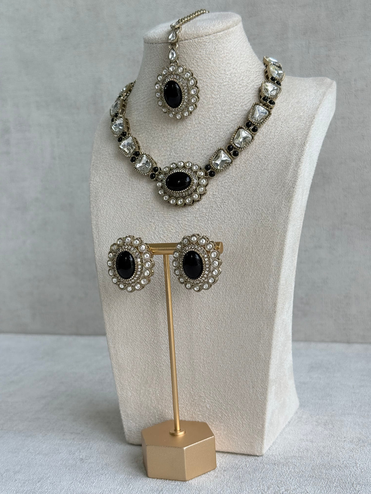 Ayura Designs Inza Necklace Set – Black Stones, Kundan & Crystals with Antique Gold Finish