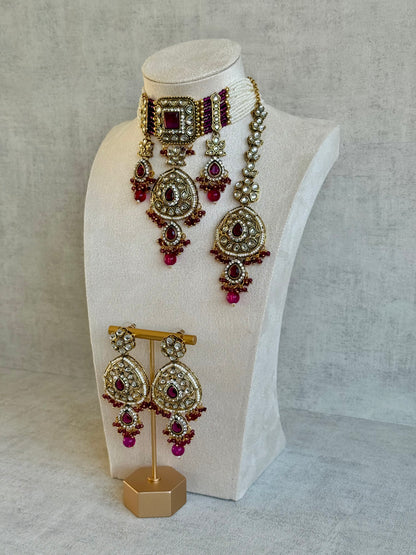 Ayura Designs Zarmeen Choker Set with Earrings & Tikka – Mirror-Cut Stones, Antique Gold Finish and Magenta Beads