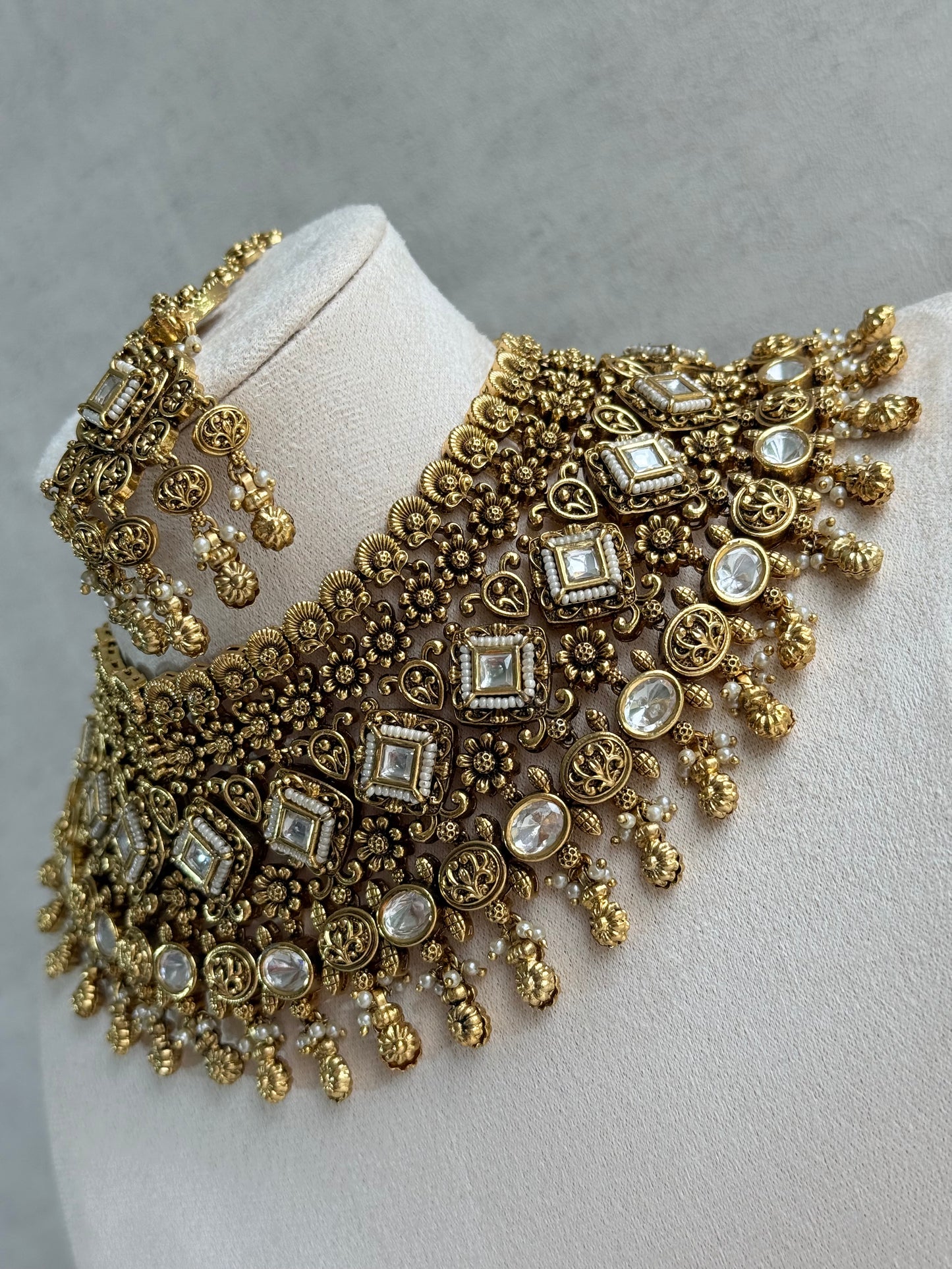 Ayura Designs Ehsaas Bridal Set with Earrings & Tikka – Kundan Stones, Pearls in Antique Gold Finish