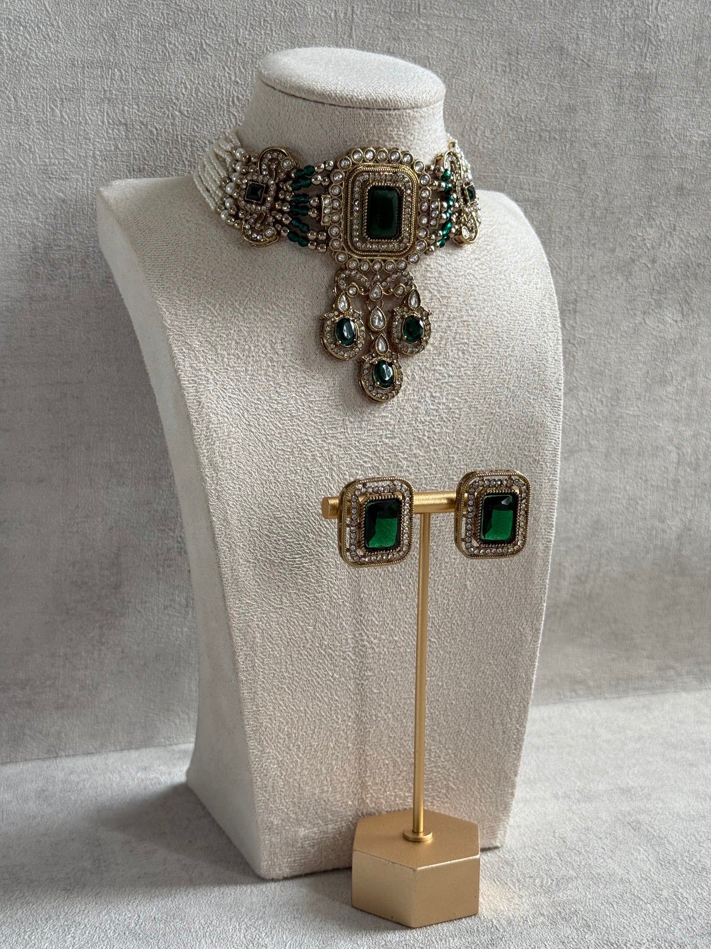 Ayura Designs Nabiha Choker Set with Studs – Emerald Green Stones, Pearl Detailing & Antique Gold Finish