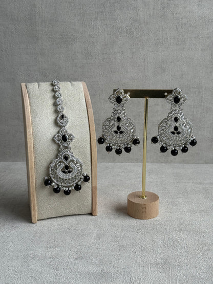 Ayura Designs Zarlish Set – Choker, Earrings & Tikka with Mirror-Cut Stones, Black & White Beads & Silver Finish
