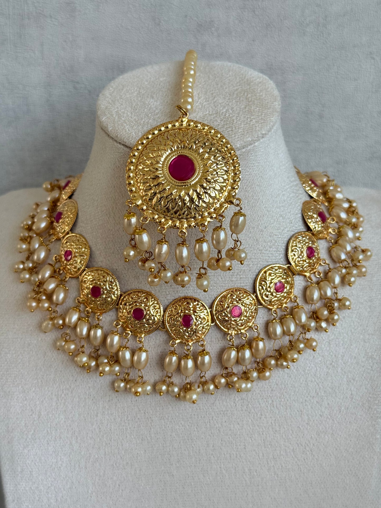 Ayura Designs Jyoti Set with Earrings & Tikka – Gold Disc Necklace with Ruby Pink & Pearl Detailing