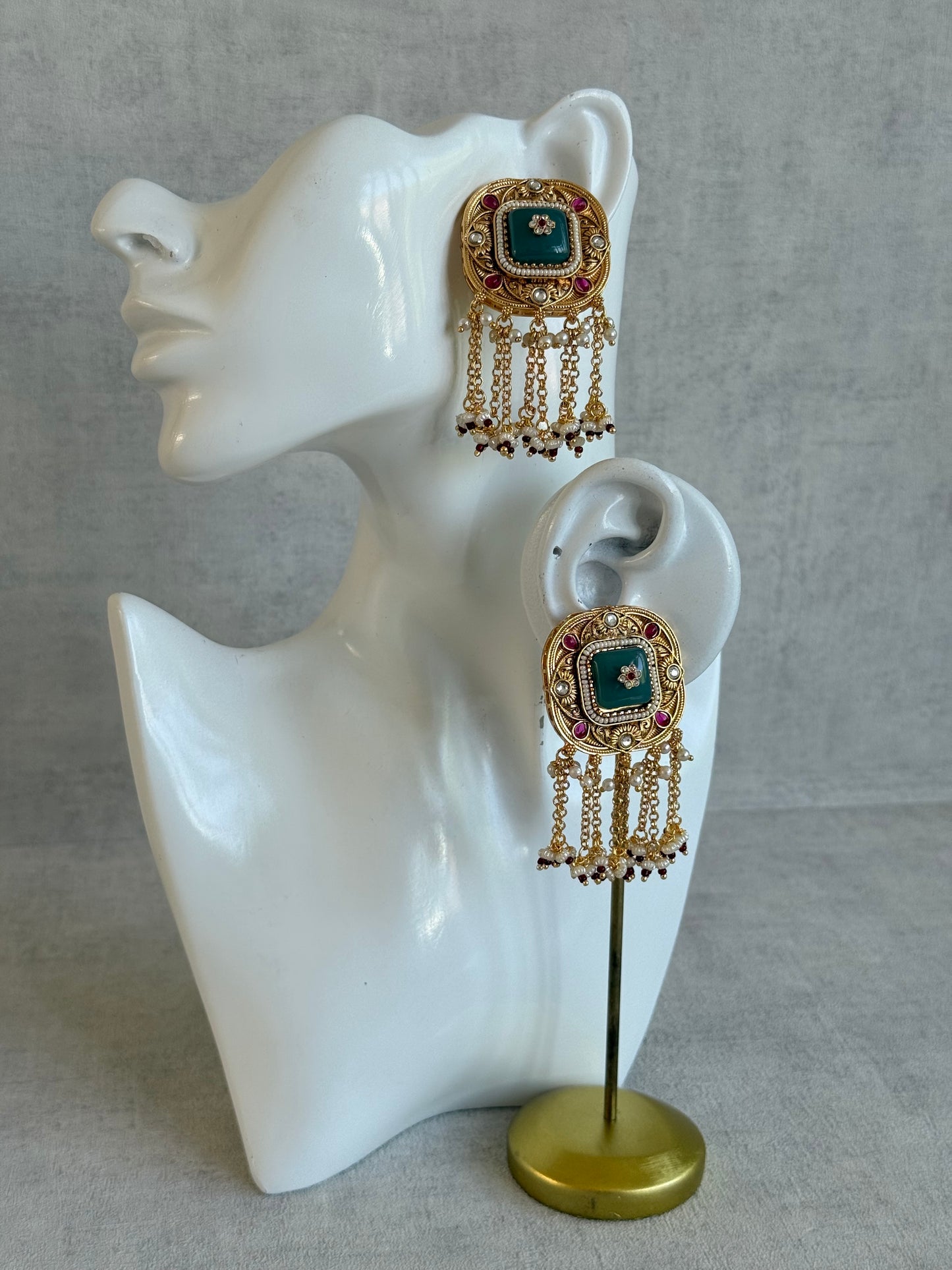 Ayura Designs Gunjal Earrings – Sage Green & Rani Pink Chain Drop Studs with Kundan & Bead Detailing