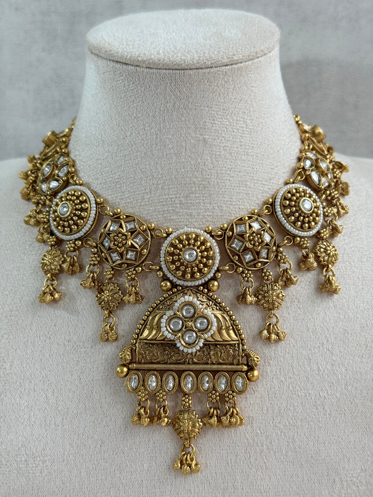 Ayura Designs Kriti Necklace Set with Earrings – Antique Gold Kundan Design with Ivory Pearls & Ghungroo Detailing